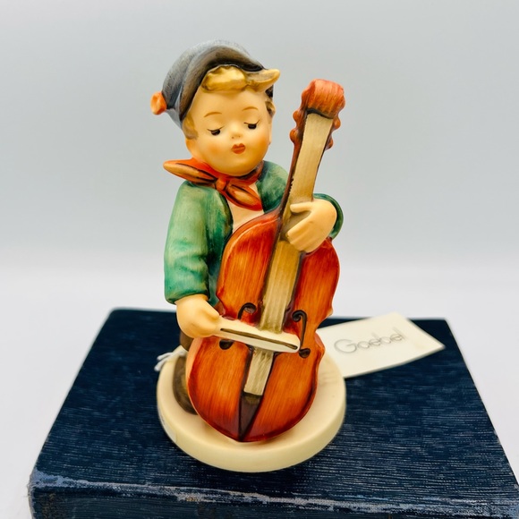 Vintage HUMMEL #186 with tag Sweet Music Germany figurine boy playing cello